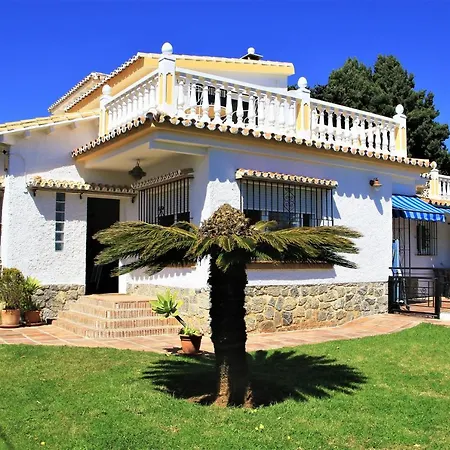 El Descanso - By Costadelsolholiday Family By Marina Heated Private Pool! Villa